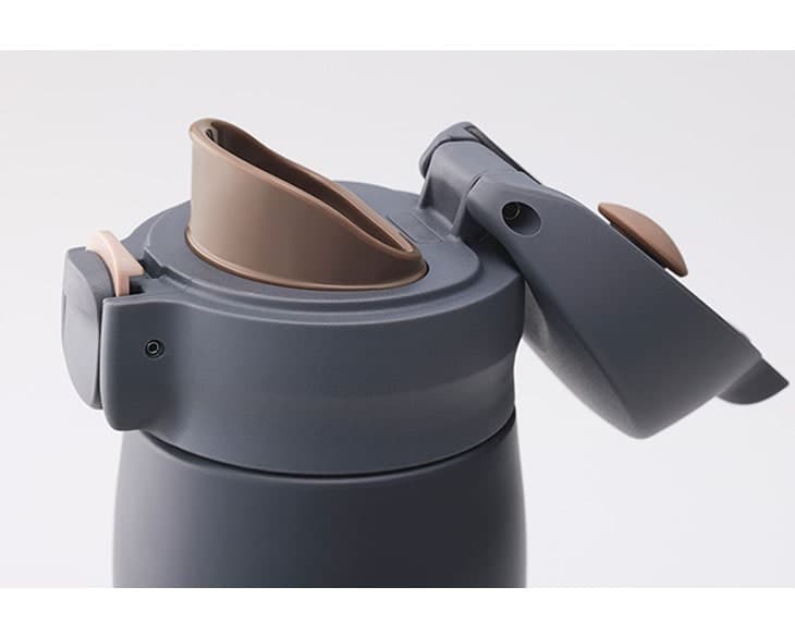 Bình giữ nhiệt Tiger 600 ml MKR-W060-CR