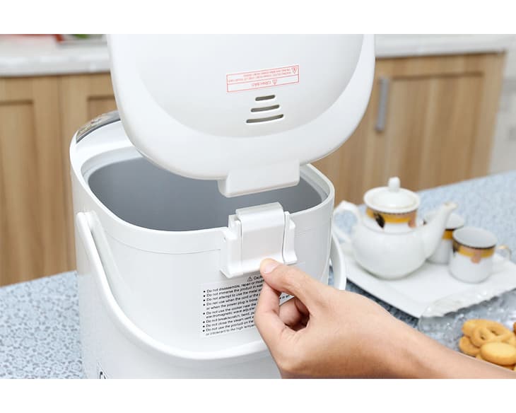 Bình thủy điện Toshiba PLK-45SF(WT)VN 4.5 lít