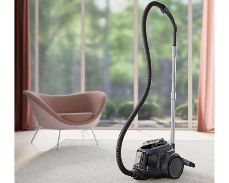 Máy hút bụi dạng hộp Electrolux EFC71611