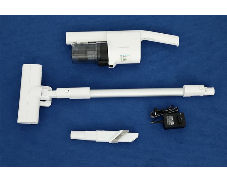Máy hút bụi không dây Panasonic MC-SB33JW046