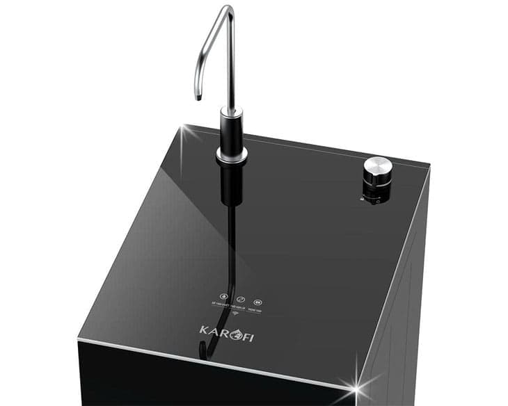 Máy lọc nước RO Karofi KAQ-E16