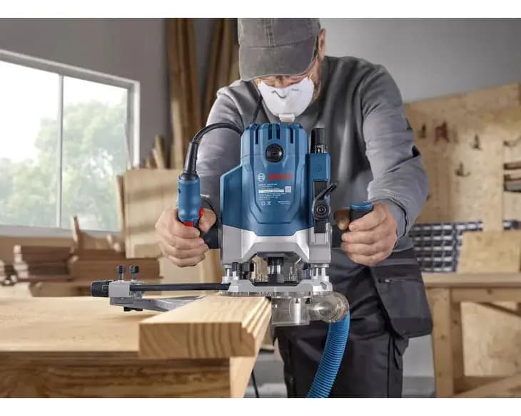 Máy phay gỗ Bosch GOF 20-12 06016272K0