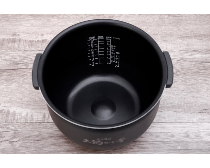 Nồi cơm cao tần Tiger 1.8 lít JKT-D18V