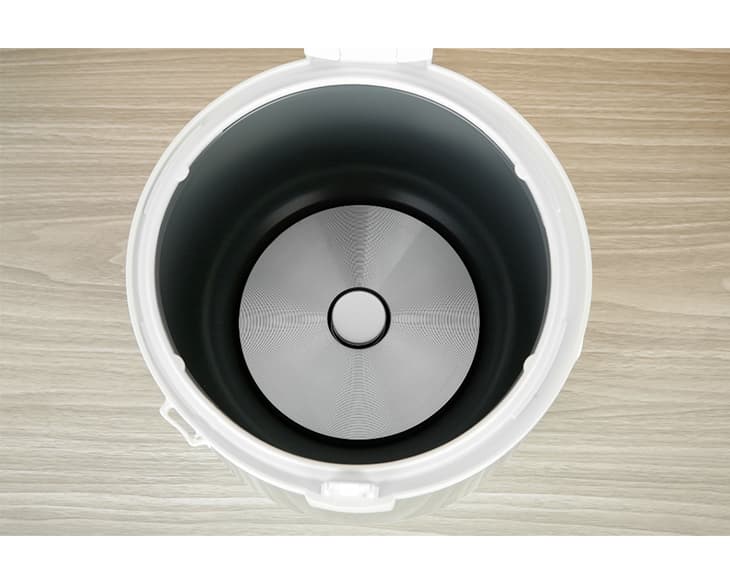 Nồi cơm nắp gài Panasonic 1 lít SR-MVN10LRAX