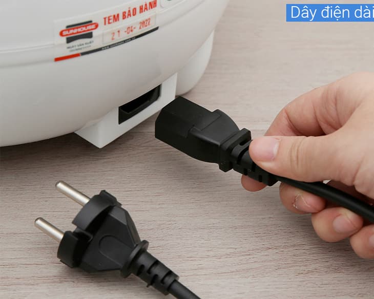 Nồi cơm nắp gài Sunhouse 1.2 lít SHD8217W