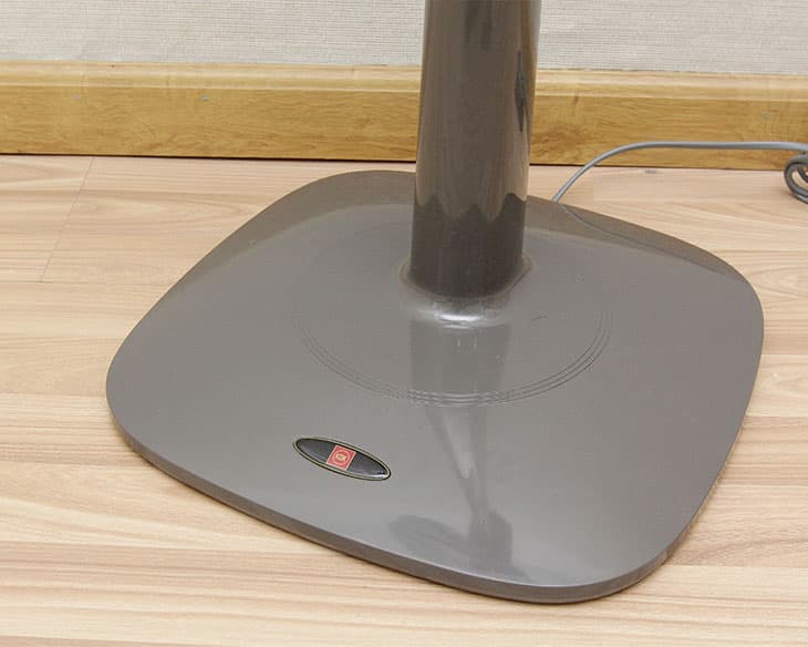 Quạt đứng KDK 3 cánh M40K