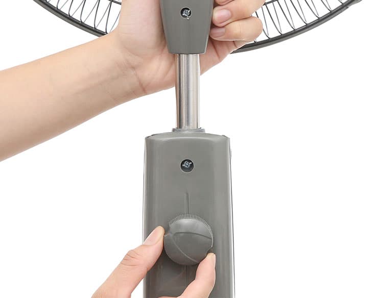 Quạt đứng Senko DR1608